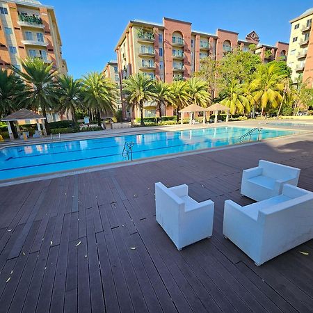 Cozy 2Br Staycation With Balcony Chateau Elysee For 4-6 Pax Paranaque City Luaran gambar