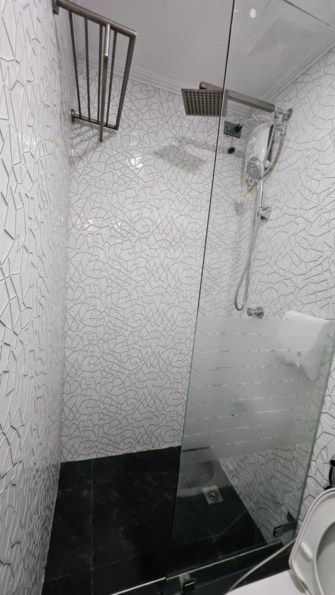 Cozy 2Br Staycation With Balcony Chateau Elysee For 4-6 Pax Paranaque City Luaran gambar