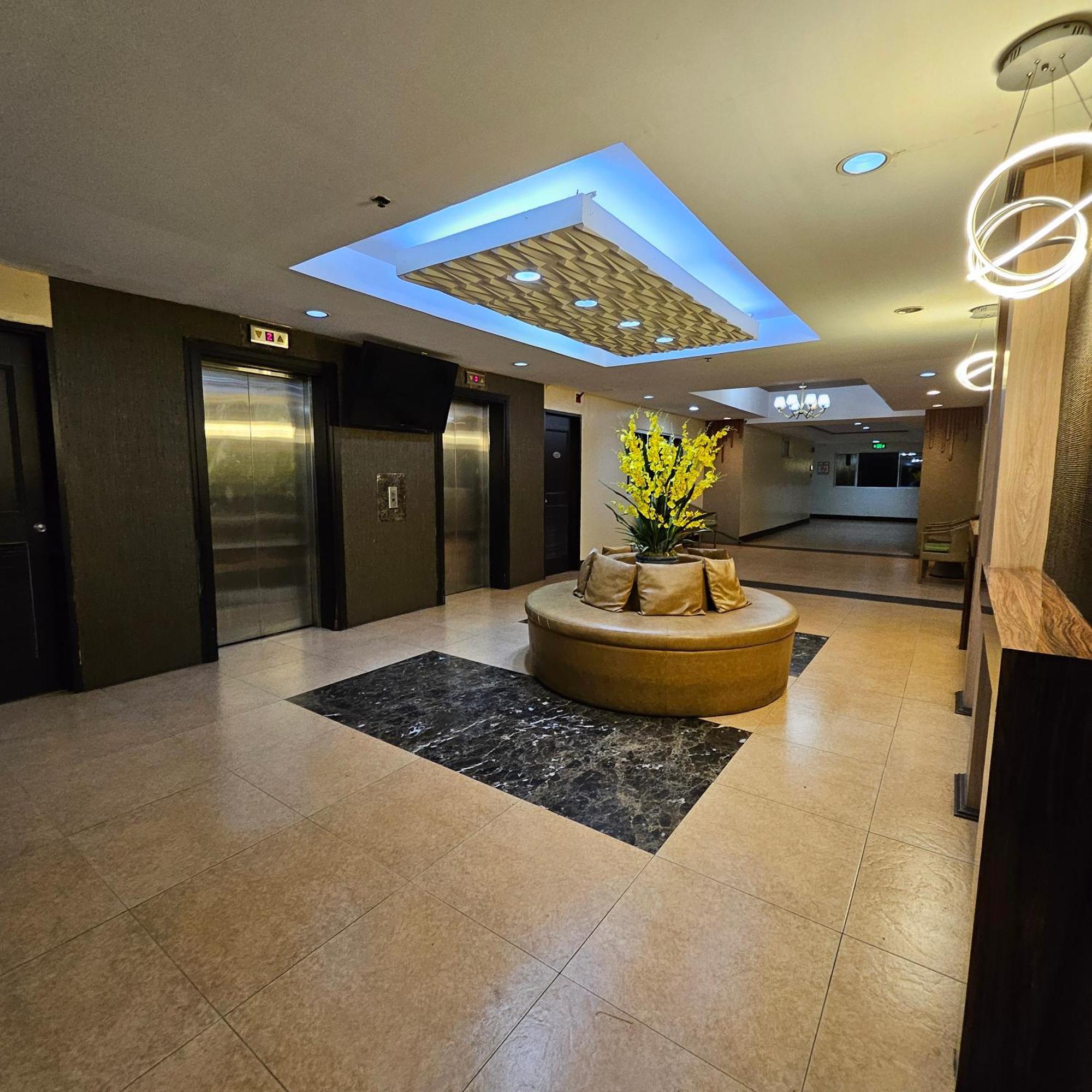Cozy 2Br Staycation With Balcony Chateau Elysee For 4-6 Pax Paranaque City Luaran gambar
